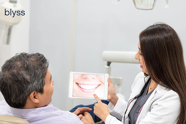 All-on-4 dental consultation with a dentist in San Diego